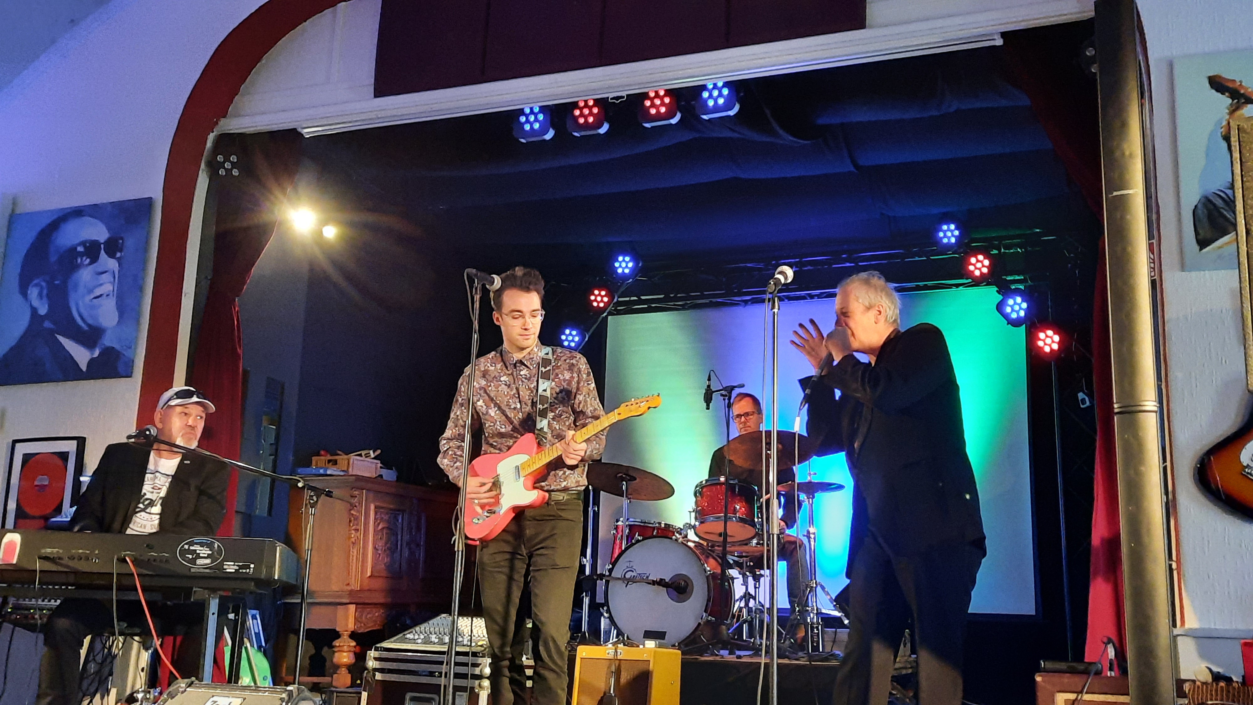 GeorgSchroeterMarcBreitfelderBand2023-04-10KulturwerkstattAukrugGermany (6).jpg